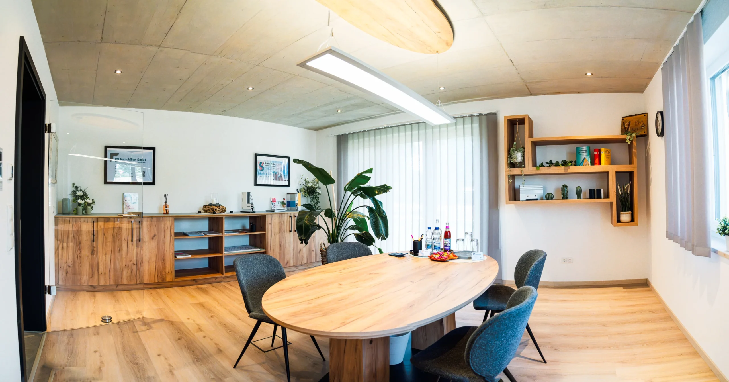 Besprechungsraum von Bau & Putz in Rammingen